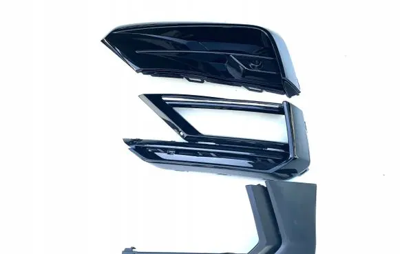 Volkswagen Tiguan Front grill 5NA853665E