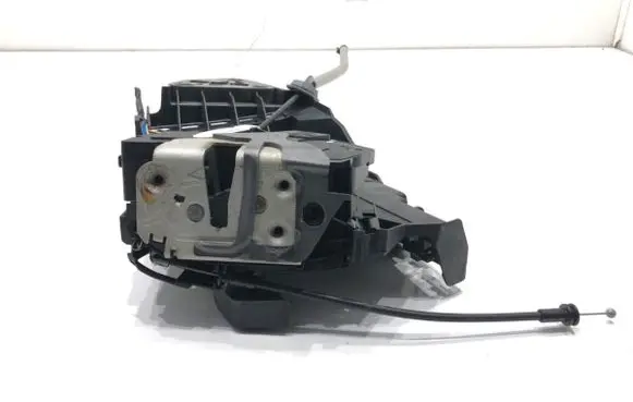Volvo V60 Rear door lock 31301747