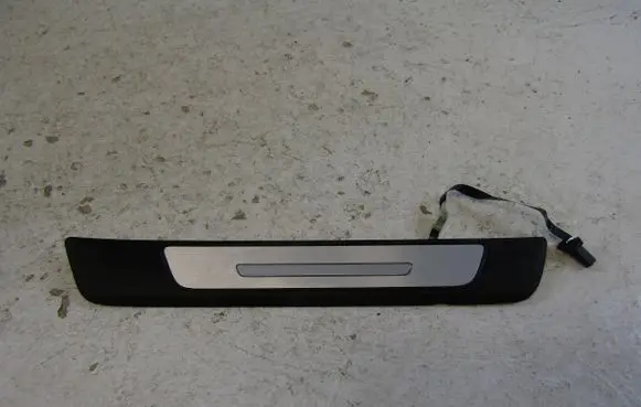 Audi e-tron Rear sill trim cover 4KE947428
