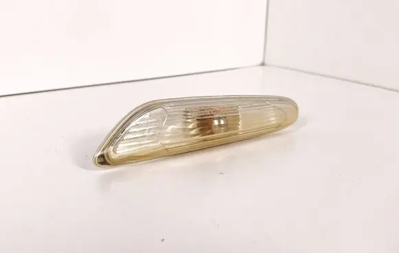 BMW 3 E92 E93 Front fender indicator light 6932997 63136932997 6939816