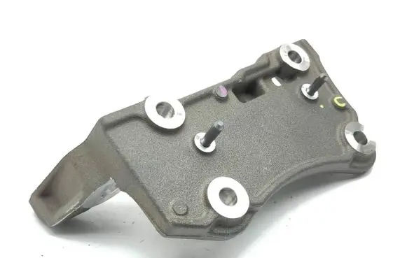 Citroen C4 III e-C4 Engine mounting bracket 9826426680 24423