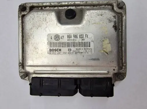 Volkswagen Golf IV Engine control unit/module 06A906032FK 0261207360