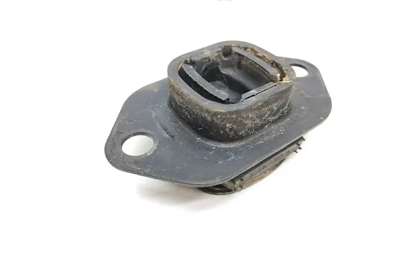 Nissan Qashqai J12 Engine mount bracket 112204BB0A