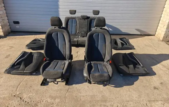 Seat set