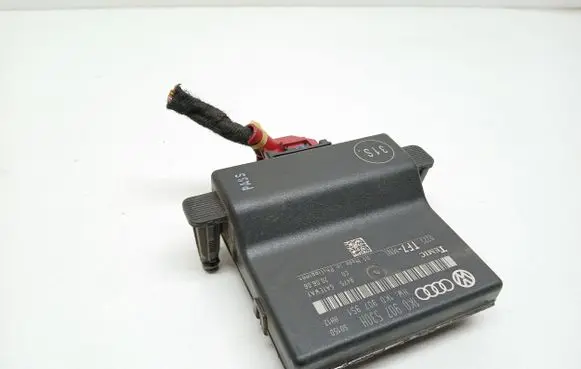 Seat Altea Gateway control module 1K0907530H 1K0907951