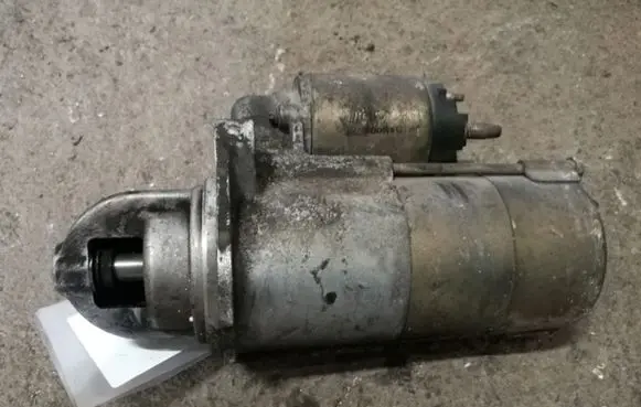 Opel Vectra C Starter motor 
