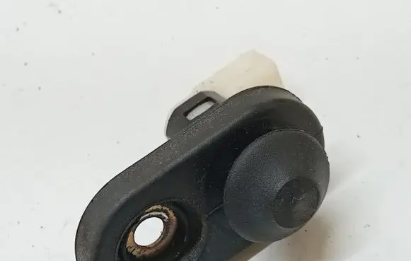 Mazda 626 Brake pedal sensor switch