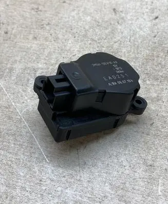 Ford Kuga I Air flap motor/actuator 3M5H19E616AB