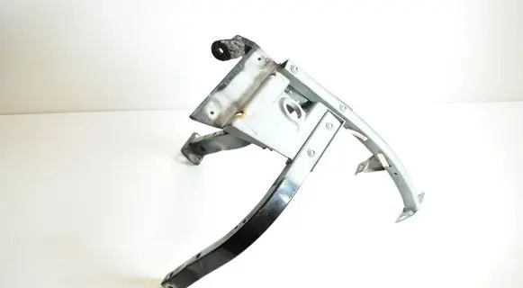 Audi A8 S8 D3 4E Front bumper mounting bracket 4E0821138F