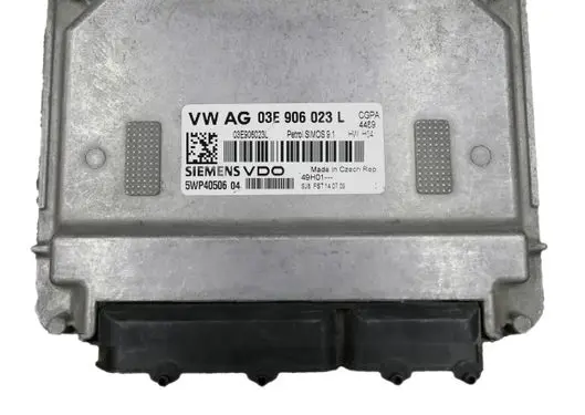 Volkswagen Polo V 6R Engine control unit/module 03E906023L 5WP4050604