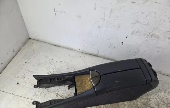 Mercedes-Benz E W211 Armrest DBTE741113