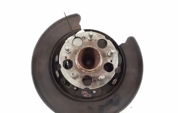 Honda CR-V Rear wheel hub