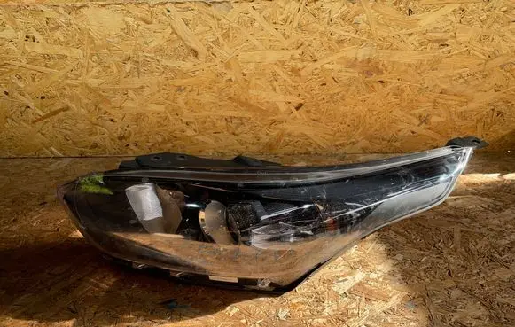 Headlight/headlamp