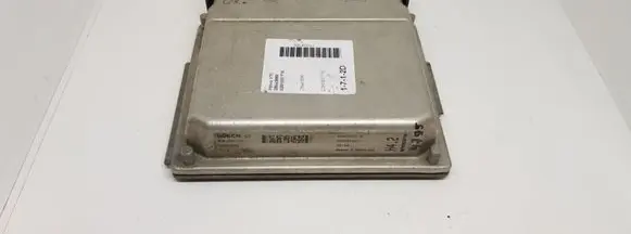 Volvo V70 Engine control unit/module 0281001776 09470429B
