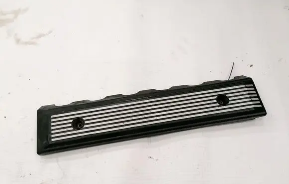 BMW 5 GT F07 Engine cover (trim) 13351740160
