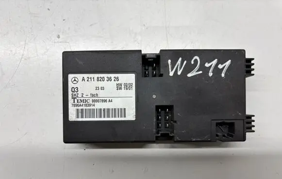 Mercedes-Benz E W211 Seat control module A2118203626