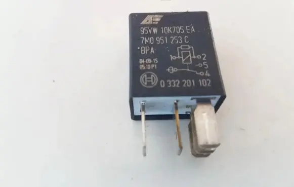 Volkswagen Sharan Other relay 95VW10K705EA 7M0951253G