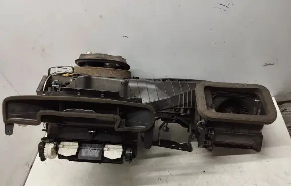 Audi A3 S3 8P Interior heater climate box assembly 
