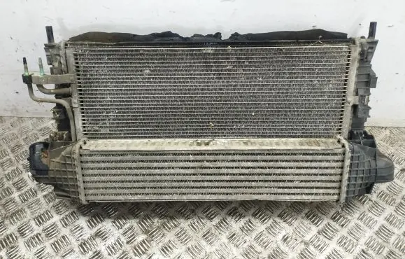 Ford Focus C-MAX Radiator set 3M5H9L440AC 3M5H8005TL