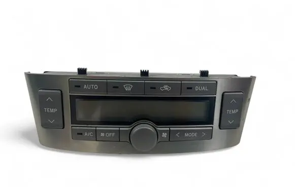 Toyota Avensis T250 Interior fan control switch 5590005202