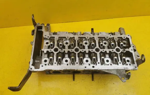 BMW X1 F48 F49 Engine head 8513681 B47C20A