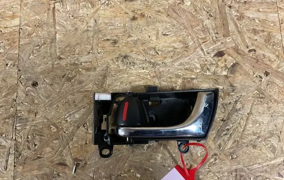 Subaru Legacy Front door interior handle 