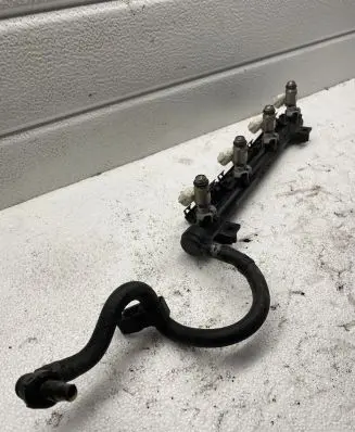 Volkswagen Polo V 6R Fuel main line pipe 036971824D