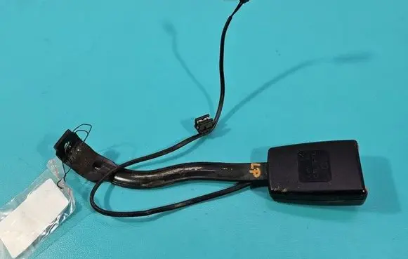 Volkswagen PASSAT B6 Front seatbelt 3C0857755 IMPRK1527663