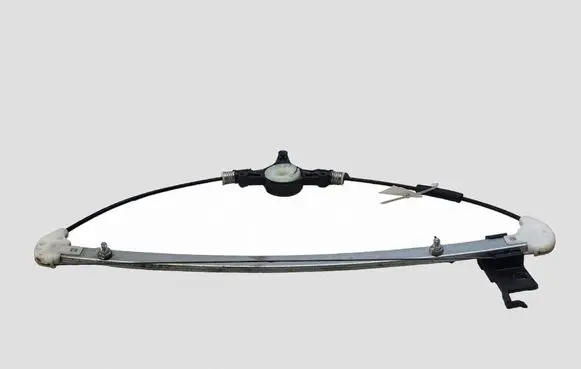 Mazda 6 Rear window lifting mechanism without motor