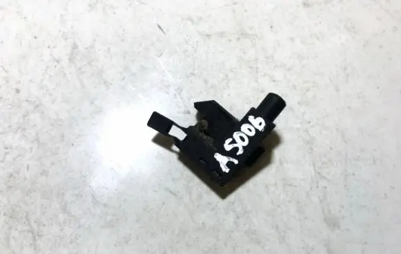 Audi A3 S3 8L Sensor 1j0947561