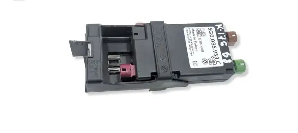 Volkswagen PASSAT B8 USB control unit 5G0035953C