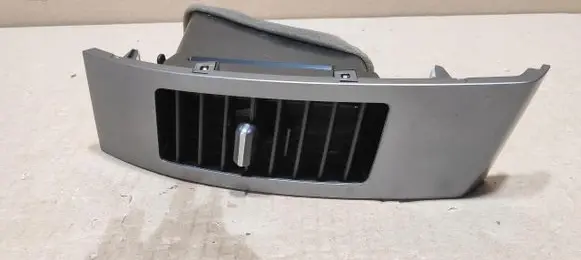 Citroen C-Crosser Dash center air vent grill GN71114260