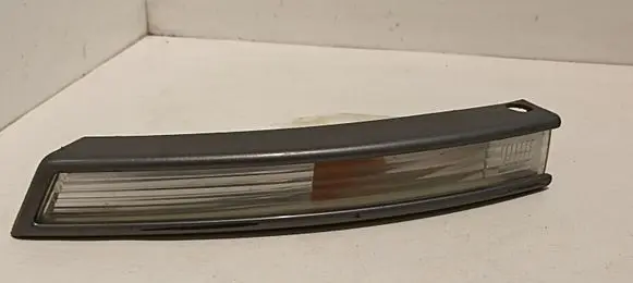 Volkswagen PASSAT B6 Front indicator light 3C0807717A 3C0953041L