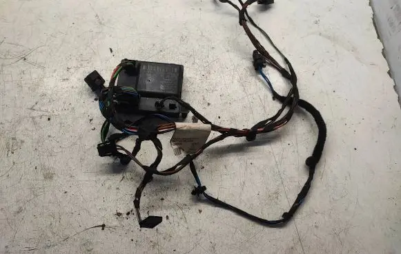 Mercedes-Benz Sprinter W906 Door control unit/module A9068204126 00005228D0