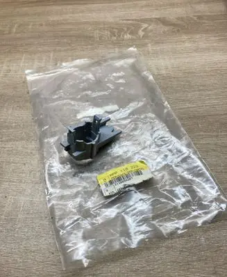 Mercedes-Benz E W211 Front parking sensor holder (PDC) 2118850267