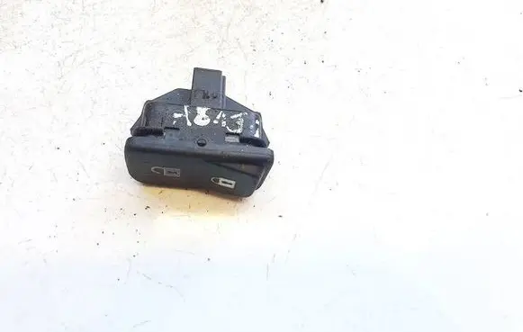 Volvo V50 Central locking switch button 0565832