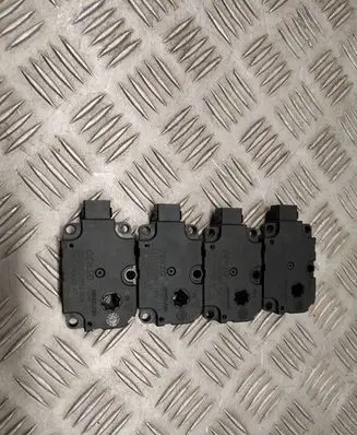 Audi A8 S8 D4 4H Intake manifold valve actuator/motor HE0T0026K HEUT0045K CZ1139300857ND8