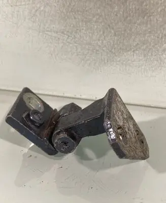 Volkswagen Golf V Front door upper hinge