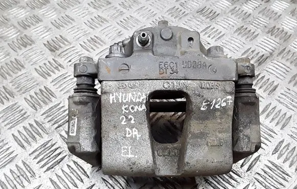 Hyundai Kona I Front brake caliper e6c1dt34