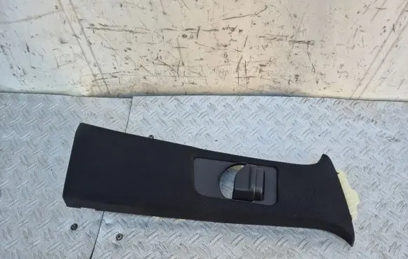 Mercedes-Benz ML W166 (B) pillar trim (top) A1668681500 A1666904101 A1666903901