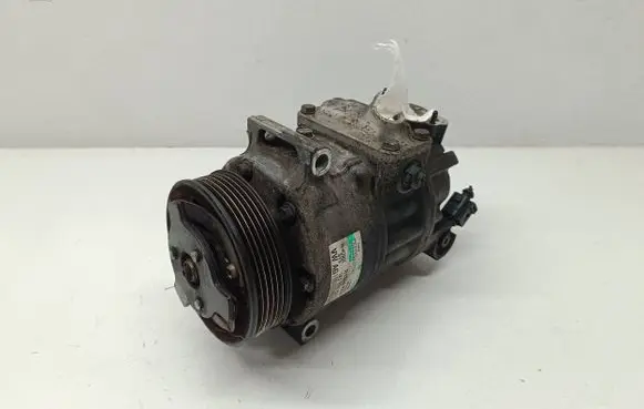 Volkswagen Golf V Air conditioning (A/C) compressor (pump) 1K0820859F R134A8681P 072282077B4