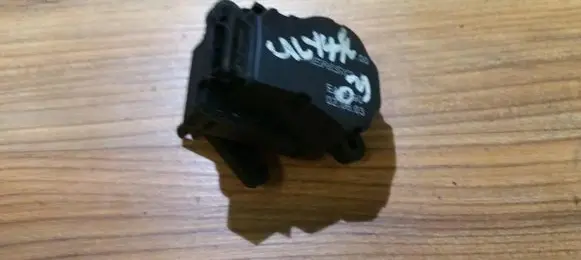 Fiat Ulysse Air flap motor/actuator eam590 905