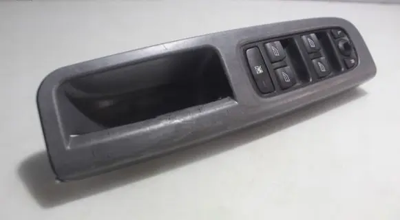 Volvo V50 Electric window control switch