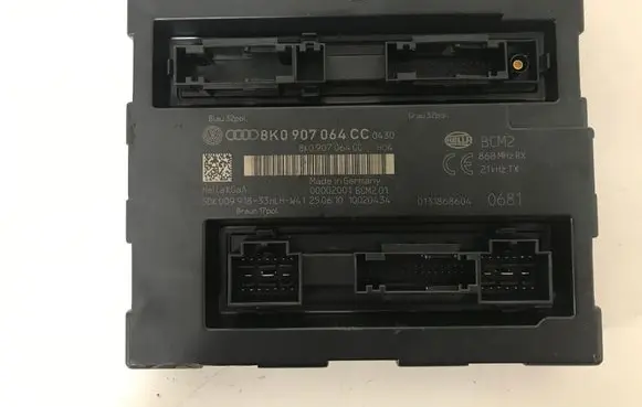 Audi A5 8T 8F Comfort/convenience module 8K0907064CC