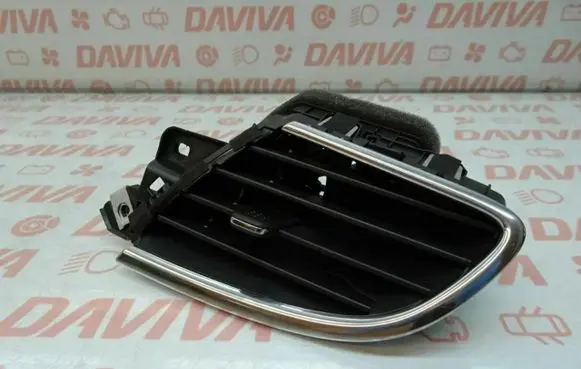 Opel Mokka X Dashboard side air vent grill/cover trim 42570818