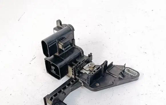 BMW 3 F30 F35 F31 Current control relay 9296152