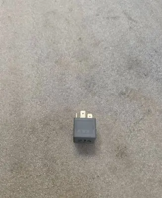 Audi A8 S8 D2 4D Other relay 443951253K