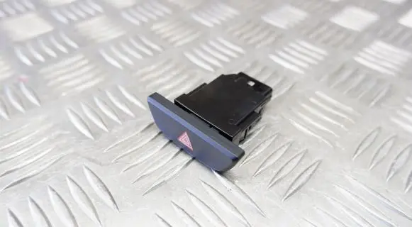 Toyota Yaris XP210 Hazard light switch