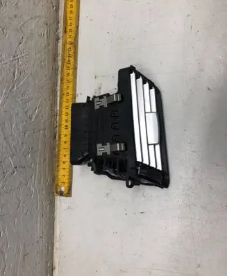 Mercedes-Benz E W212 Dashboard side air vent grill/cover trim A2128300254 06822001