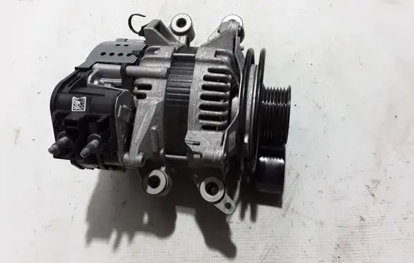 Volvo S60 Generator/alternator 32301041
